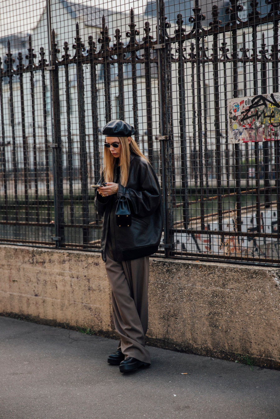 parisfashionweek_streetstyle-(20).jpg