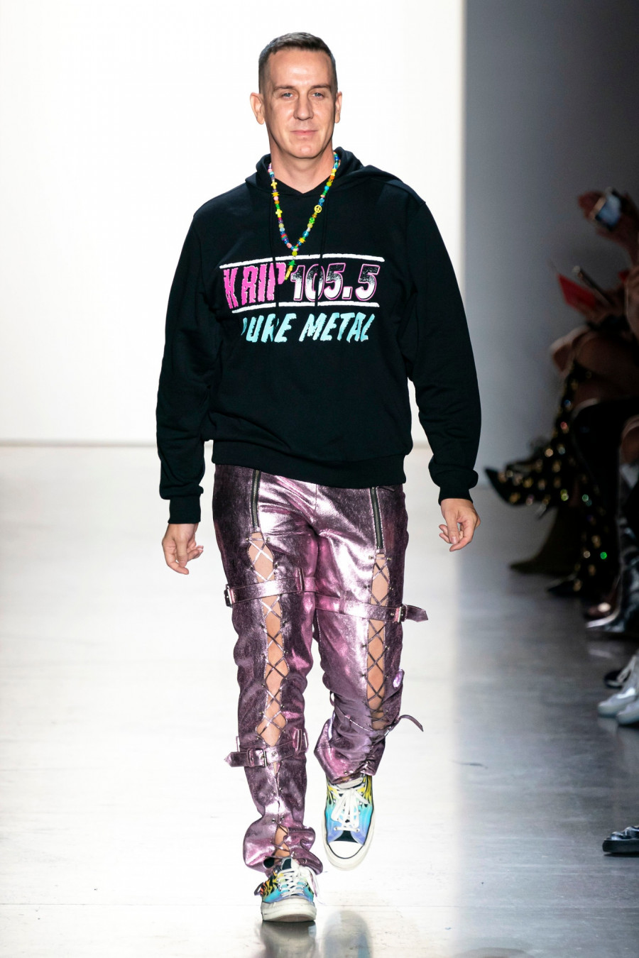 Jeremy-Scott-S20-176.jpg