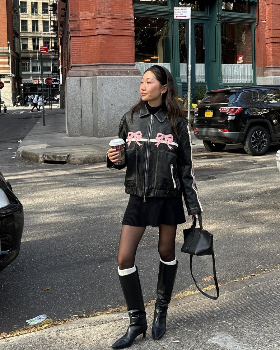 Photo-shared-by-Yuyan-on-November-13-2023-tagging-@massimodutti-and-@arcanaarchiveofficial.-May-be-an-image-of-3-people-boots-miniskirt-and-text..jpg