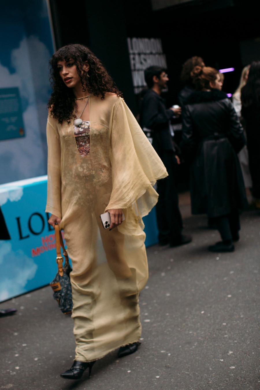 quiet_glam-(3).jpg