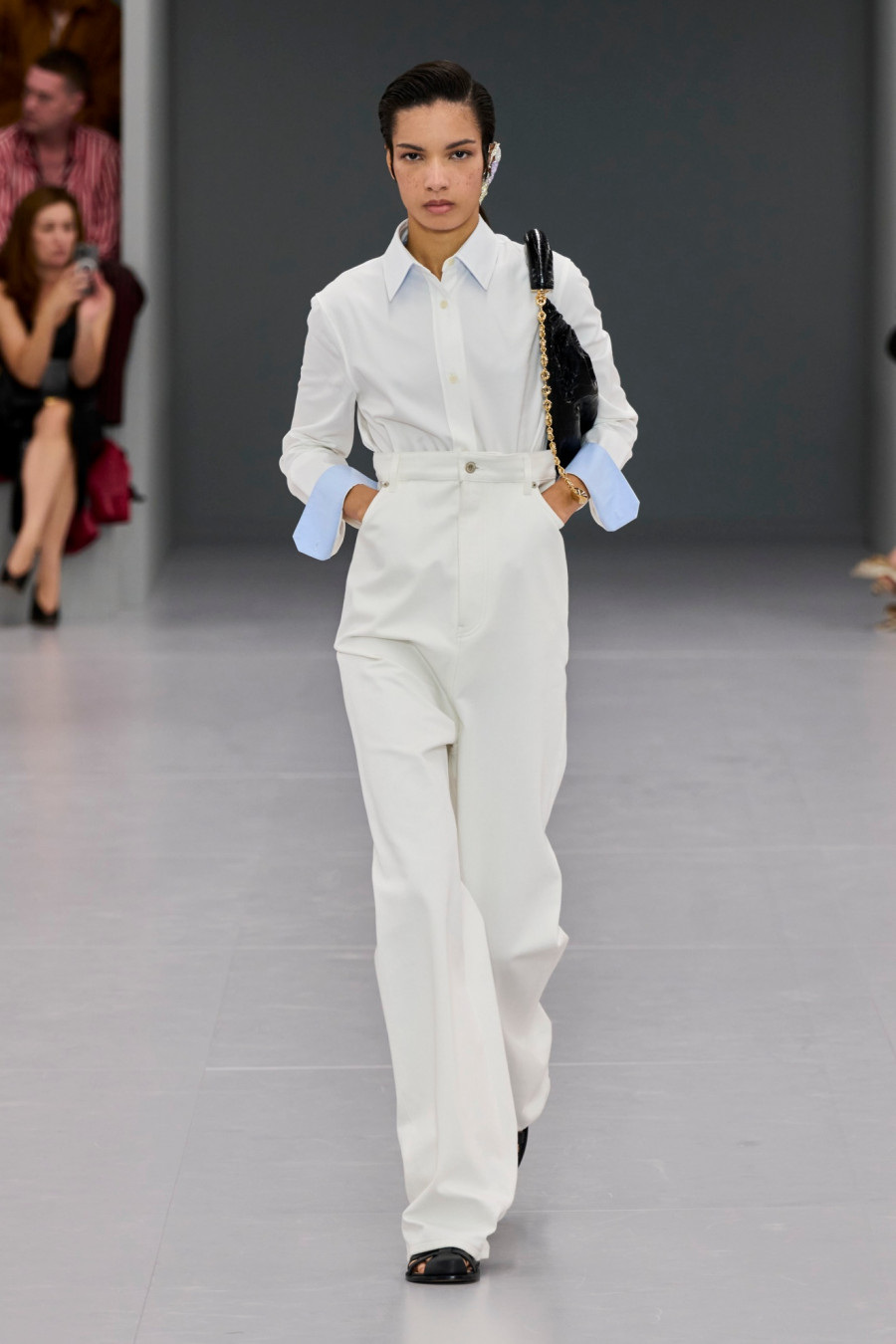 Loewe-S24-003.jpg