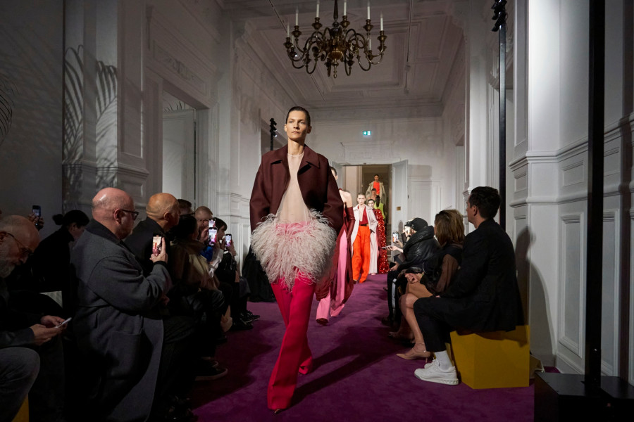 Valentino-HC-atm-S24-001.jpg