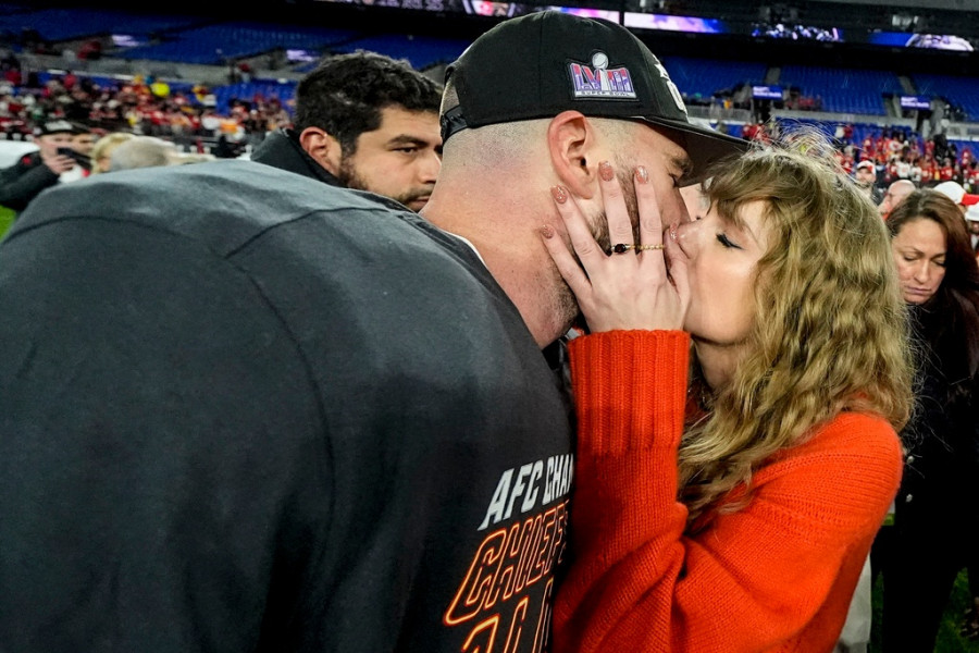 Taylor-Swift-kelce.jpg