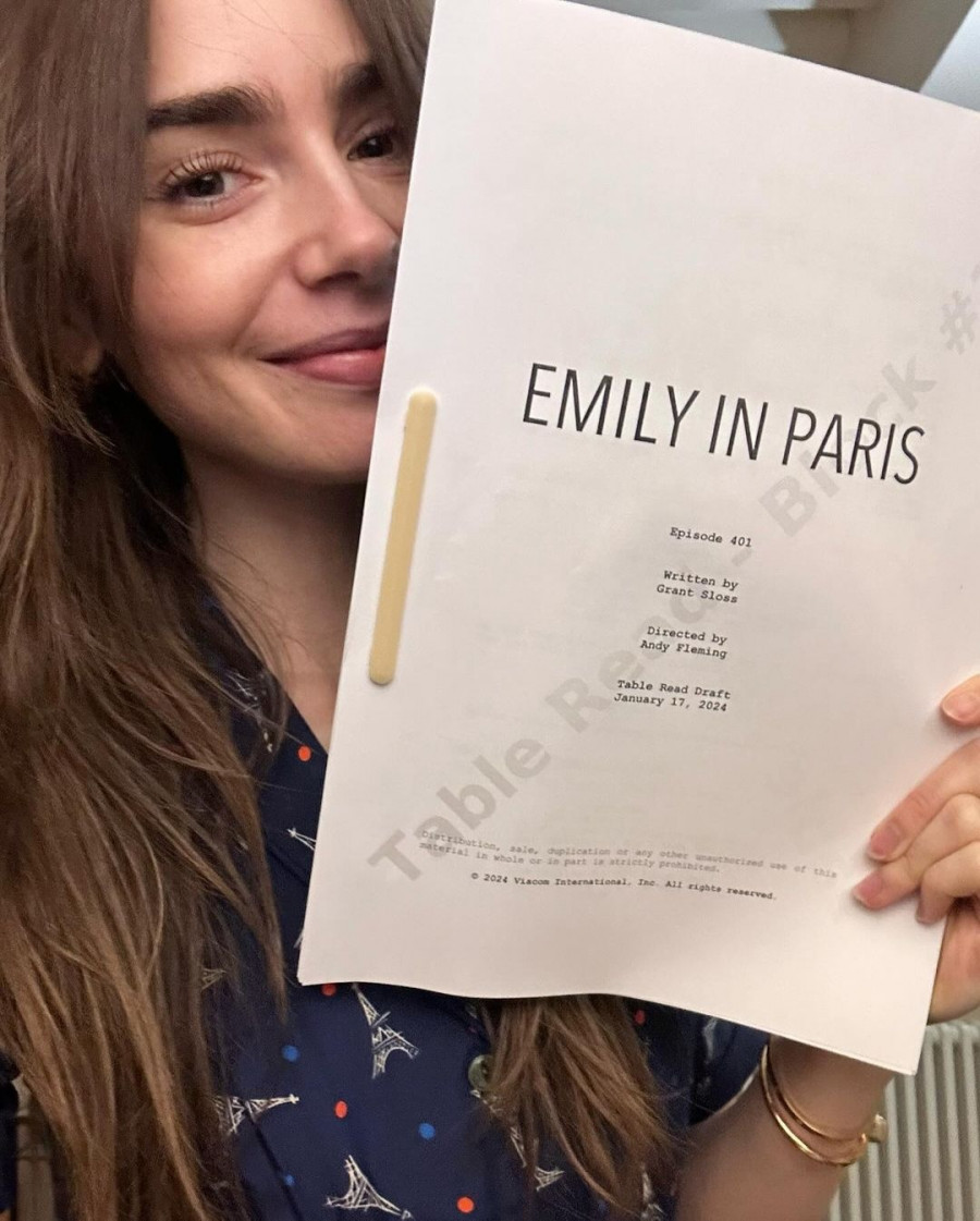 emilyinparis.jpg