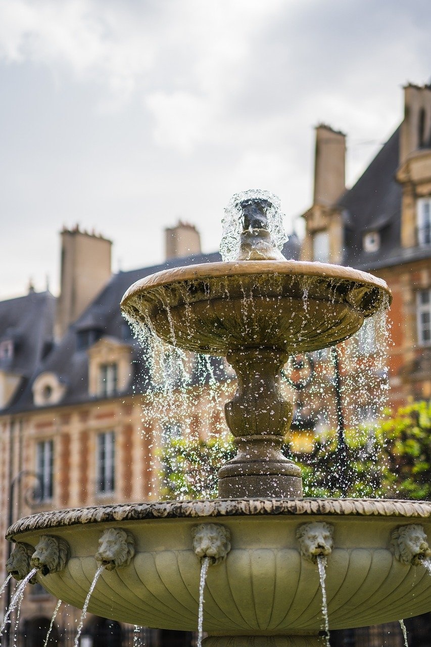 fountain-8318963_1280.jpg