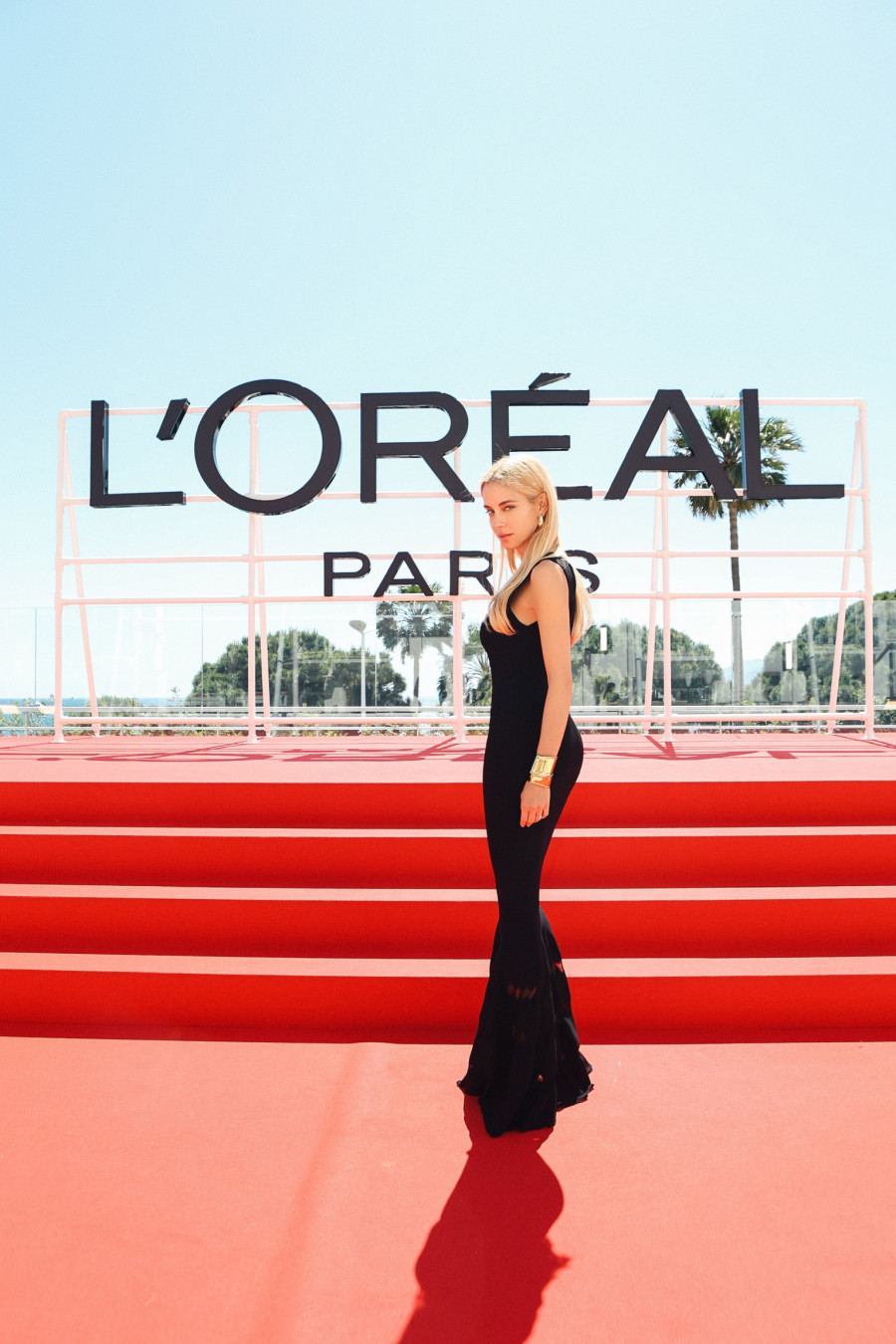 LOREAL-PARIS-x-DOUKISSA-NOMIKOU_CANNES-2024-(4).jpg