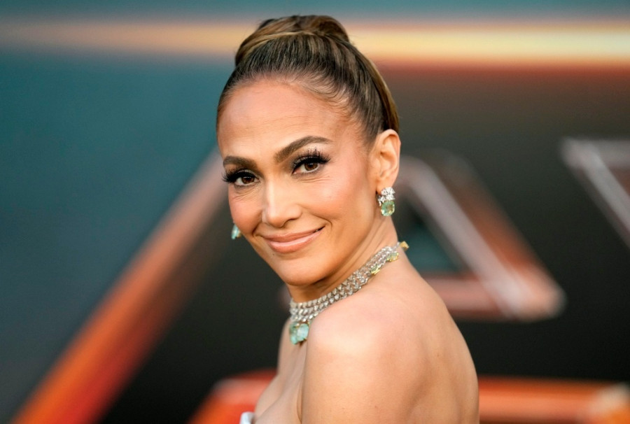 JLO3.jpg