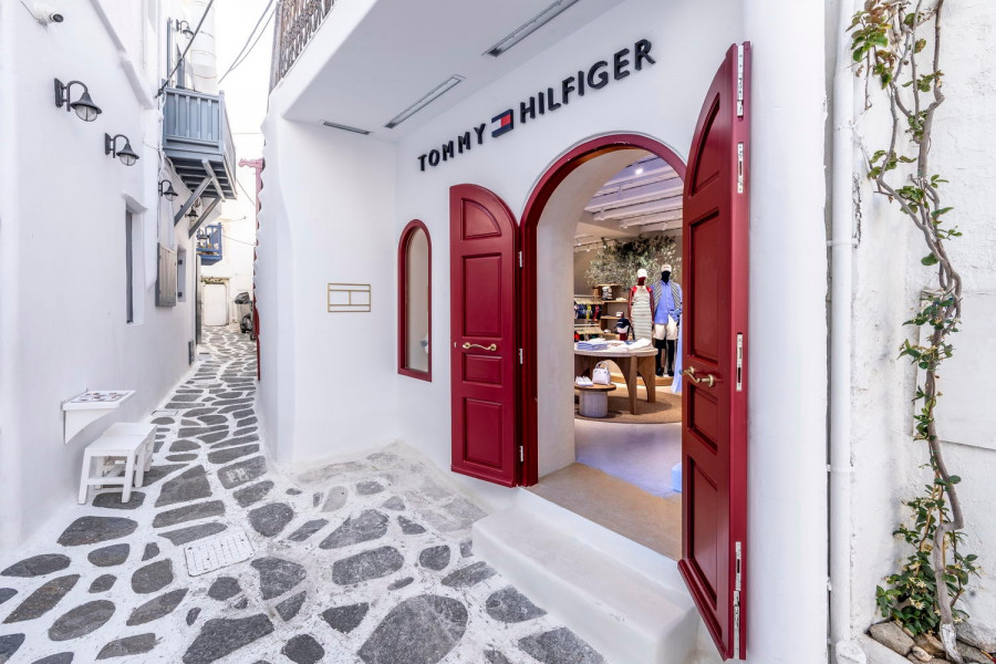 2024.06.03_MEDIA-ALERT_TOMMY-HILFIGER-ANNOUNCES-OPENING-OF-FIRST-STORE.jpg