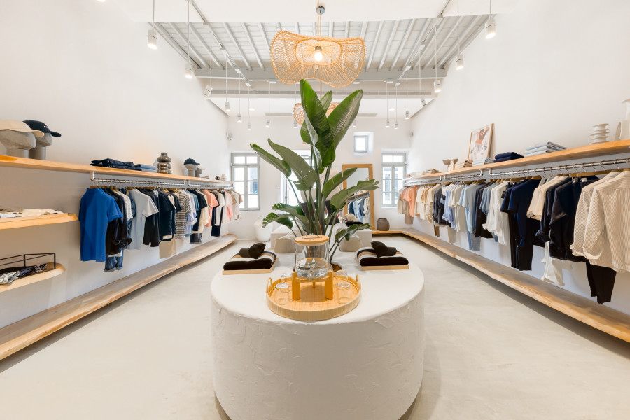 BOSS-Mykonos-Pop-Up-Store_04-(MW).jpg