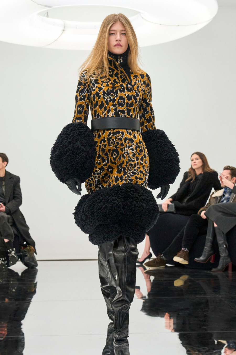 Alaia-PO-F24-036.jpg