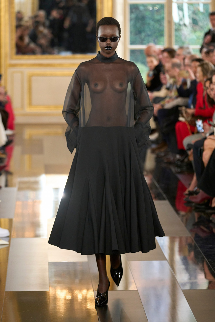 Valentino-F24-005.jpg