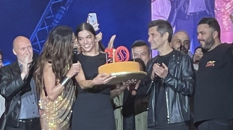 H Δέσποινα Βανδή στον Λυκαβηττό