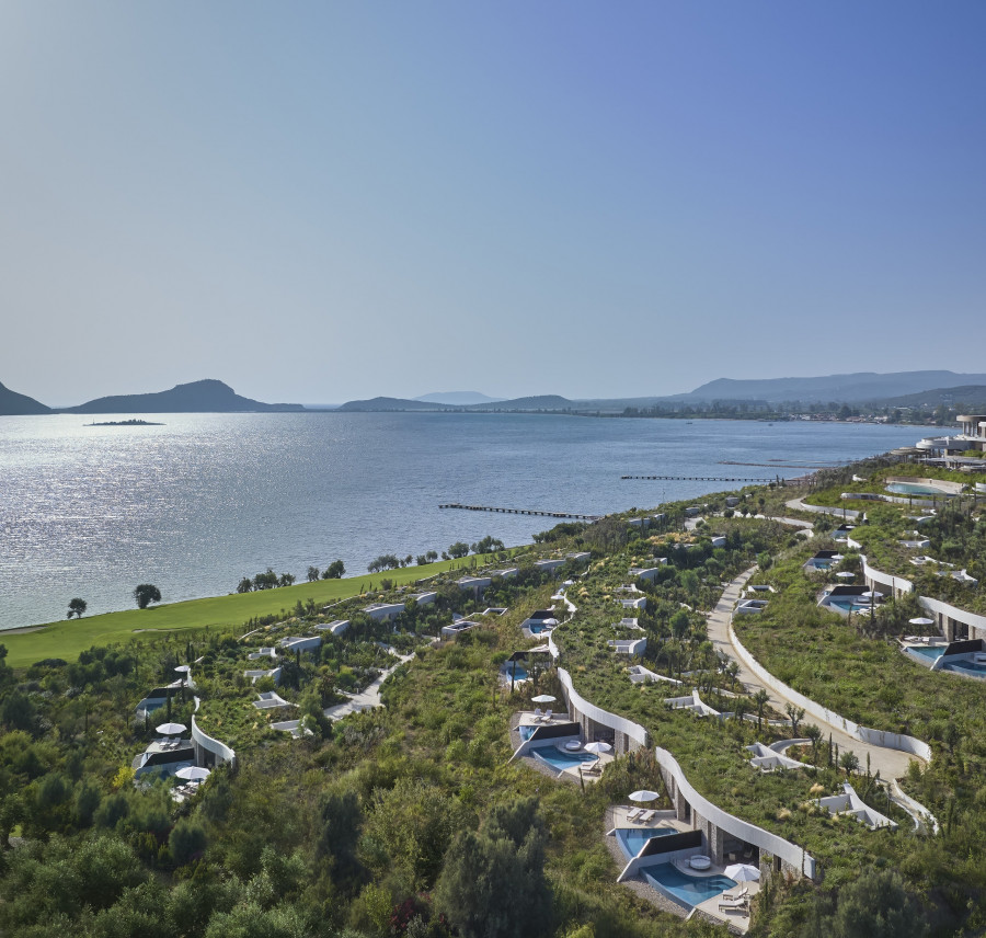 Mandarin-Oriental-Costa-Navarino.jpg