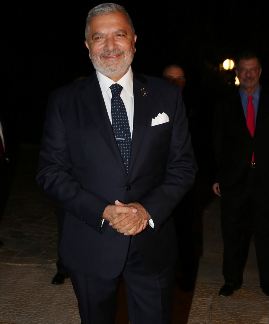 patoulis2.jpg