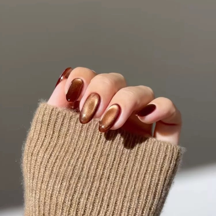@heygreatnails-caramel-nails.jpg
