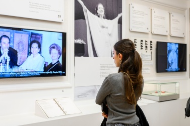 preview 377 x 251 - 1