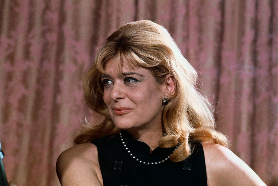 Melina Mercouri in Close-up