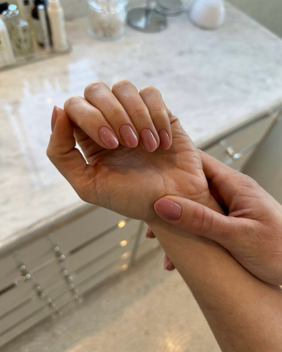 saruhnails_1729690081_3485215467133993968_40041574337.jpg