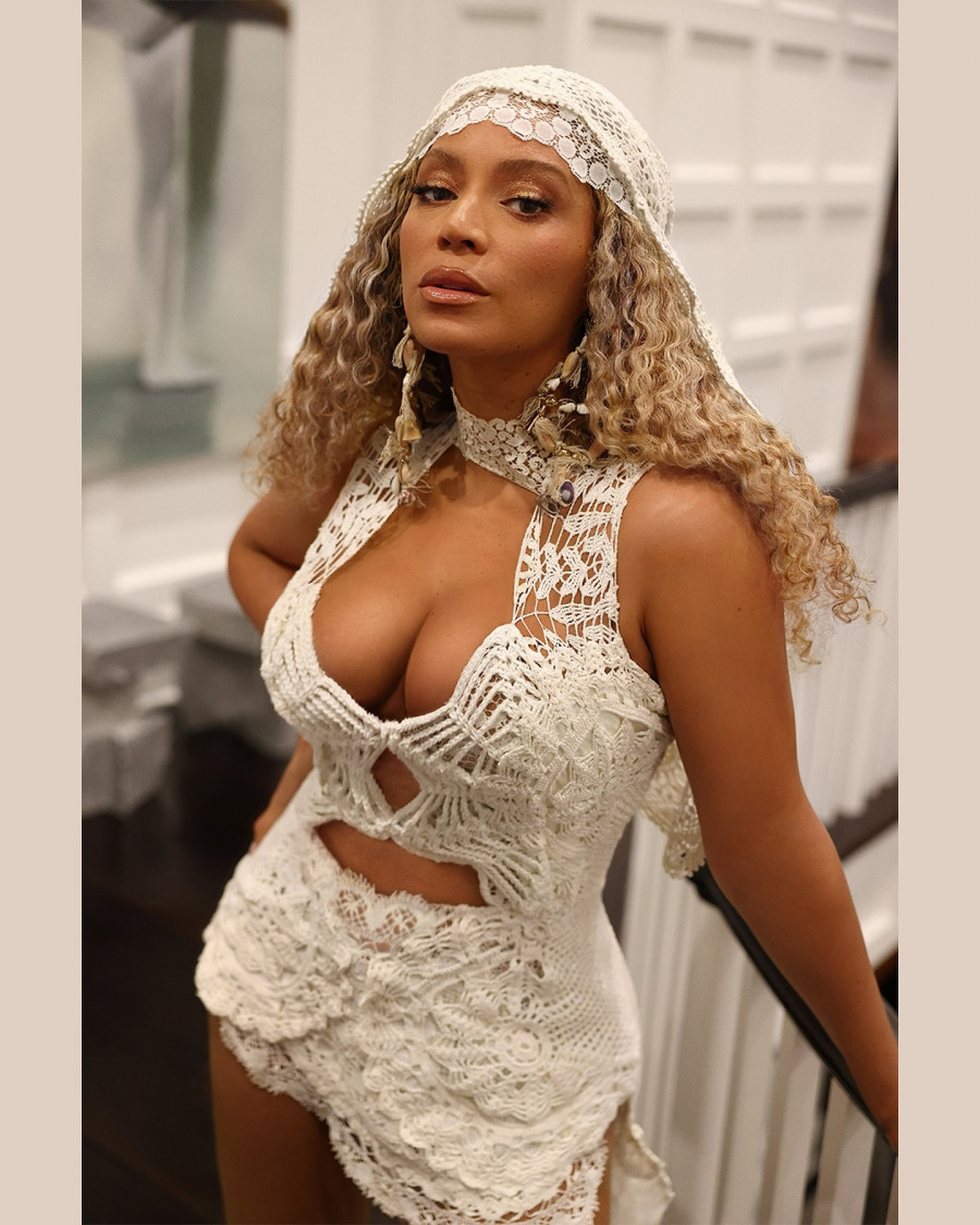 beyonce17250566593446347507872323325247944034.jpg