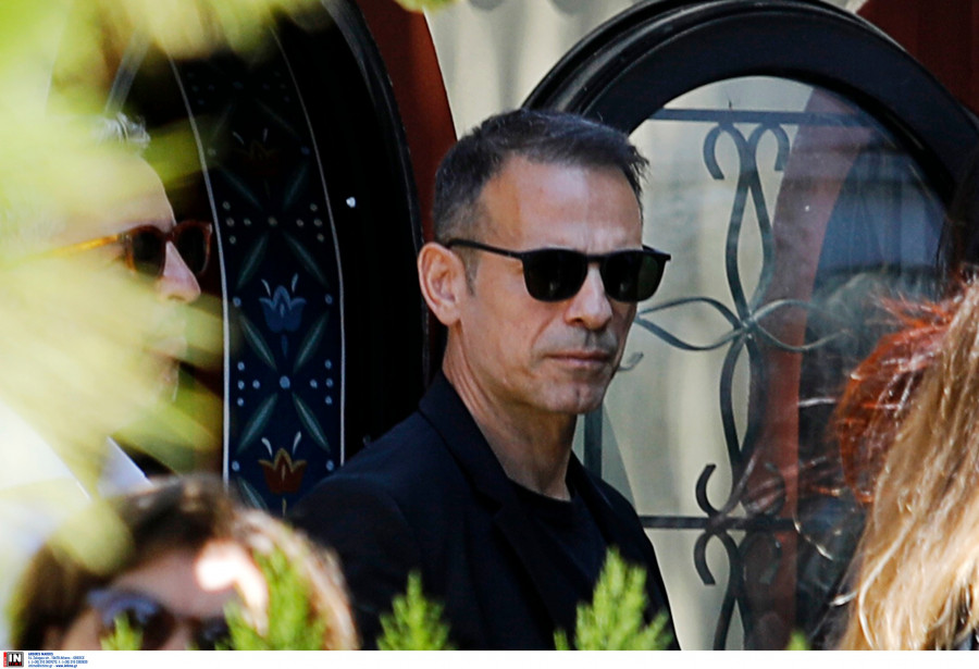 ΕΞΟΔΙΟΣ ΑΚΟΛΟΥΘΙΑ ΤΗΣ ΑΛΕΞΑΝΔΡΑΣ ΝΙΚΟΛΑΪΔΟΥ