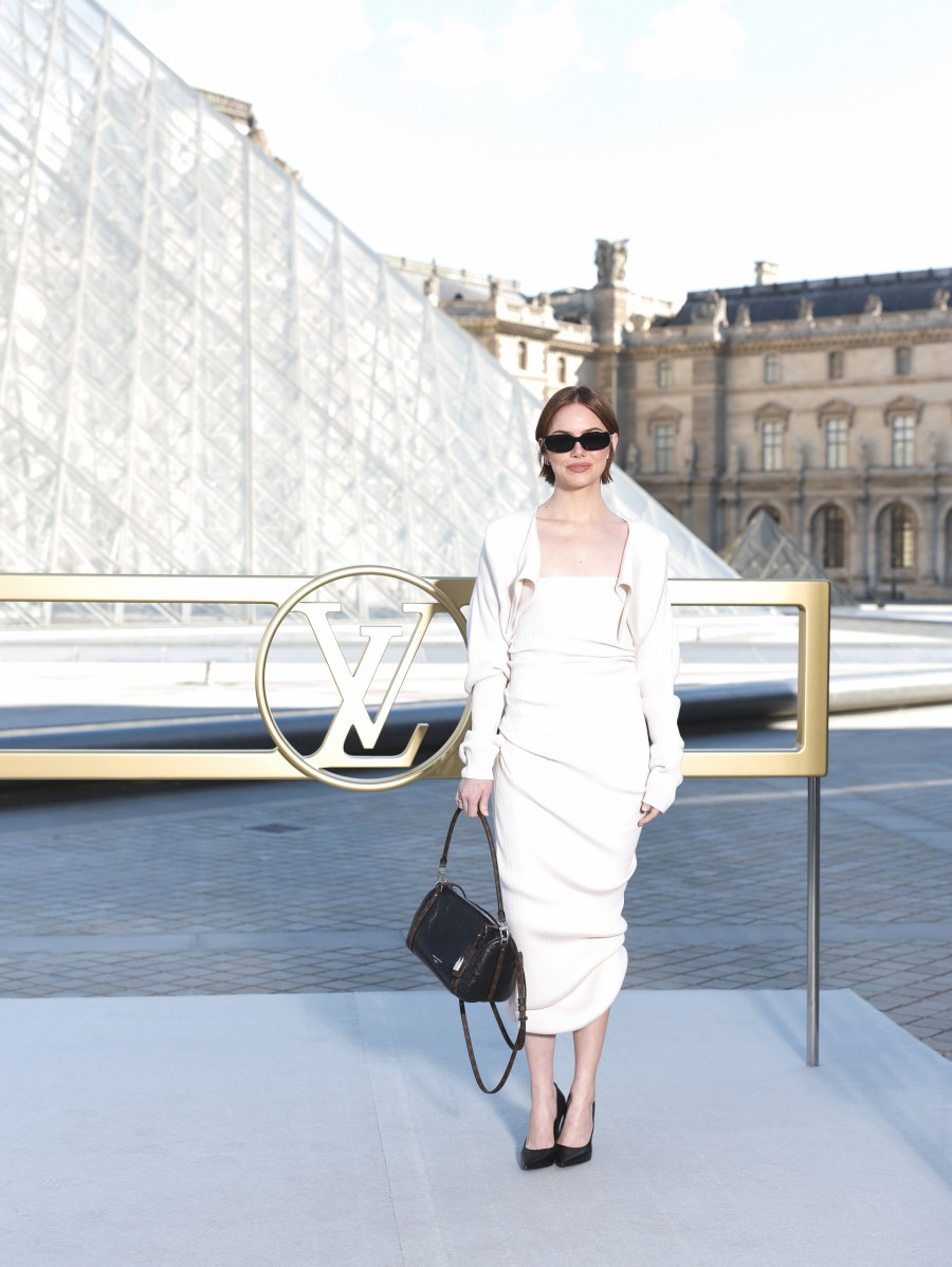 Louis Vuitton: Photocall - Paris Fashion Week - Womenswear Spring/Summer 2026
