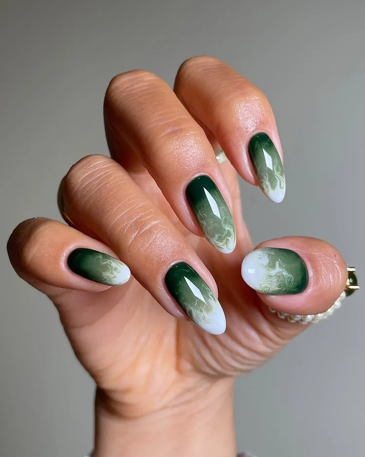 sansungnails-green-nails.jpg