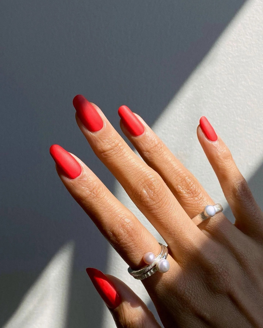 matte-nails-overglowedit.jpg