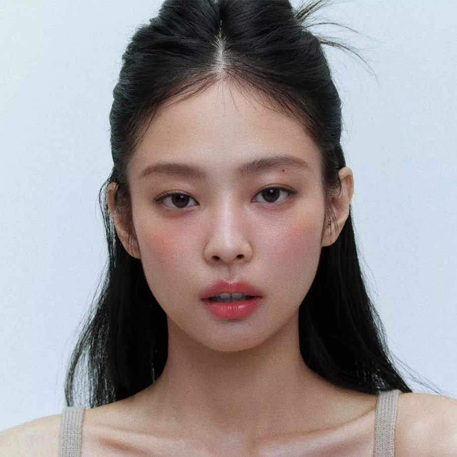 jennierubyjane-blush.jpg