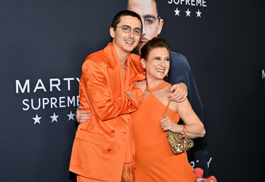 Timothιe Chalamet,Nicole Flender