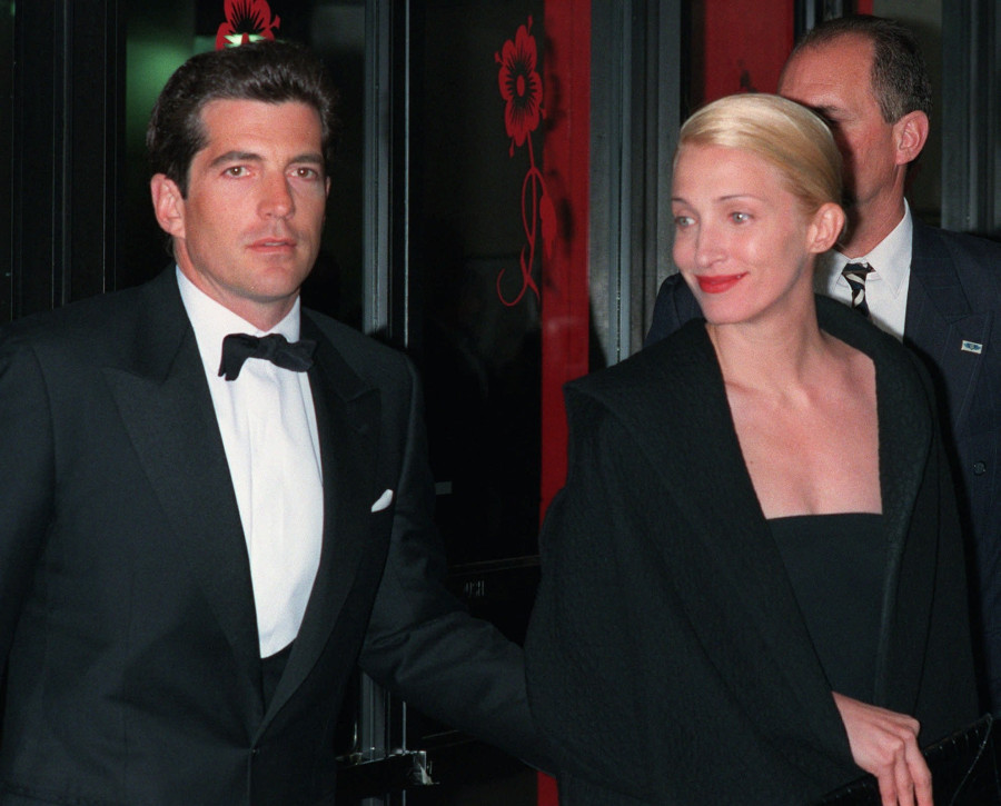 John F. Kennedy Jr., Carolyn Bessette Kennedy