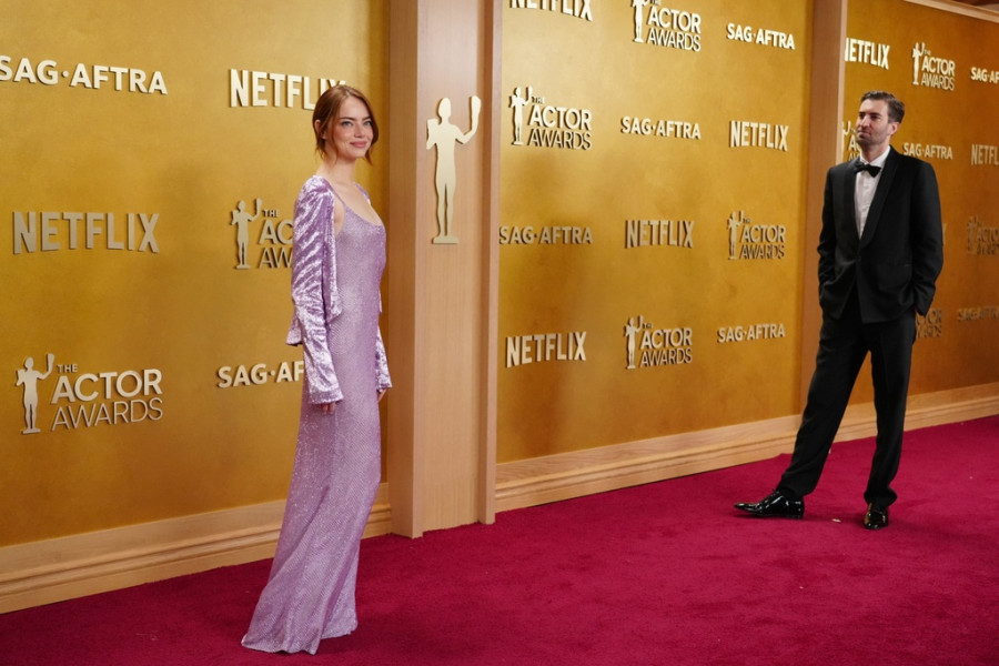 Emma Stone,Dave McCary