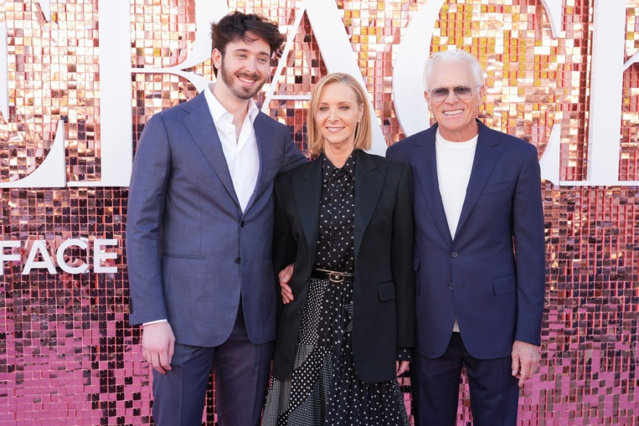 Julian Murray Stern,Lisa Kudrow,Michel Stern