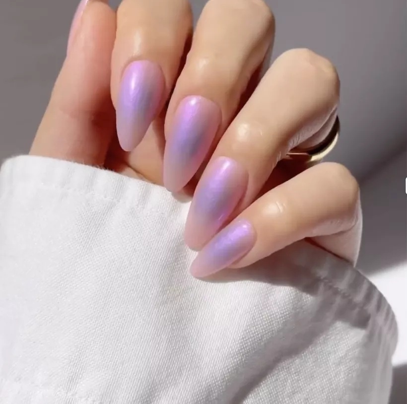 chromenails.jpg