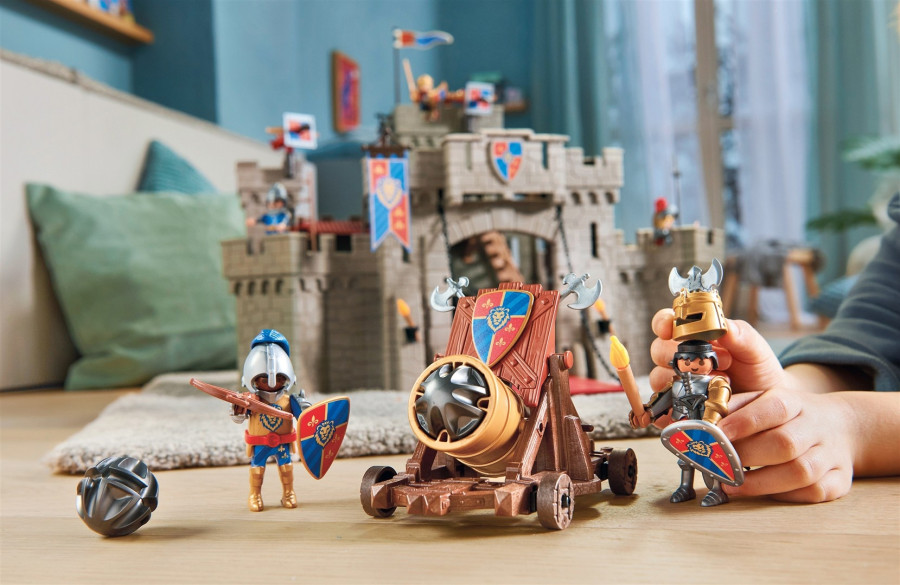 playmobilknightsimage02.jpg
