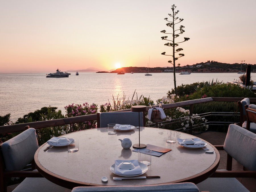 dsf3943-matsuhisa-athens-four-seasons-astir-palace-hotel-athens.jpg