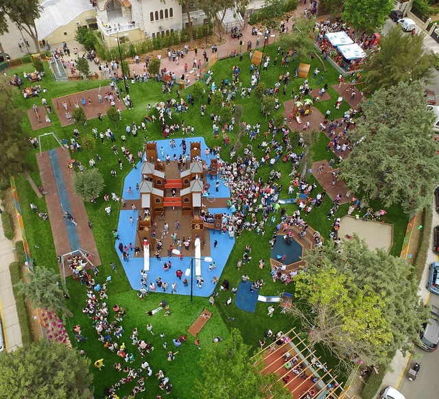 paidiki-xara-glifada.jpg