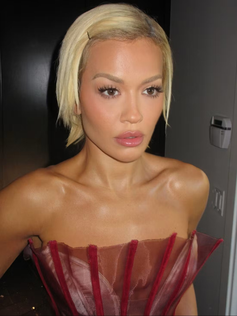 eyebrowstasi.jpg