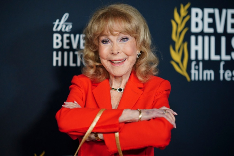 Barbara Eden