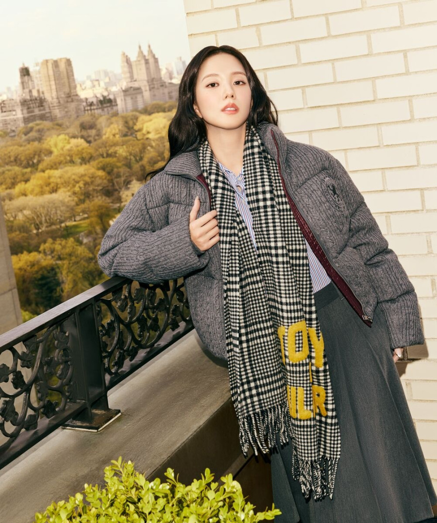 1790320739643-925135857-20260924fa26jisoodowncableknitjacketrgb.jpg