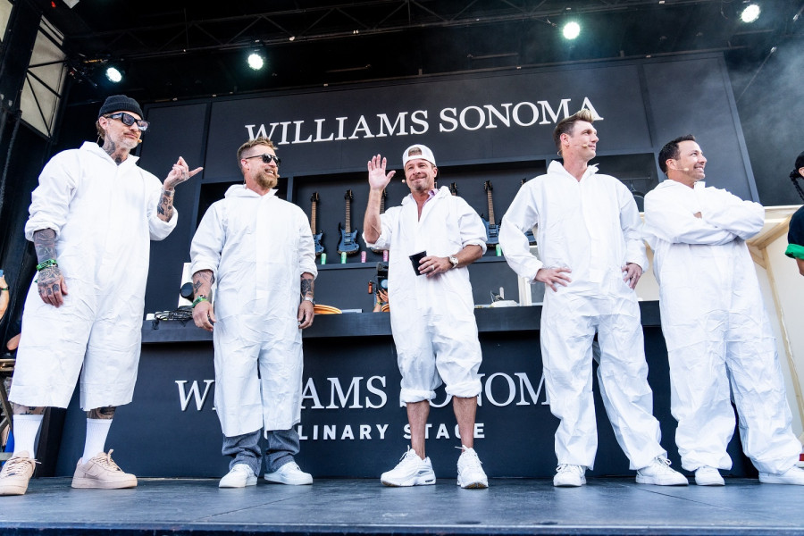 Michael Voltaggio,Bryan Voltaggio,Brian Littrell,Nick Carter,Howie Dorough