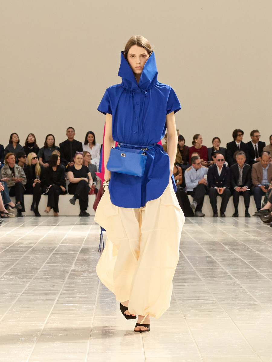 balenciaga-po-s27-011.jpg