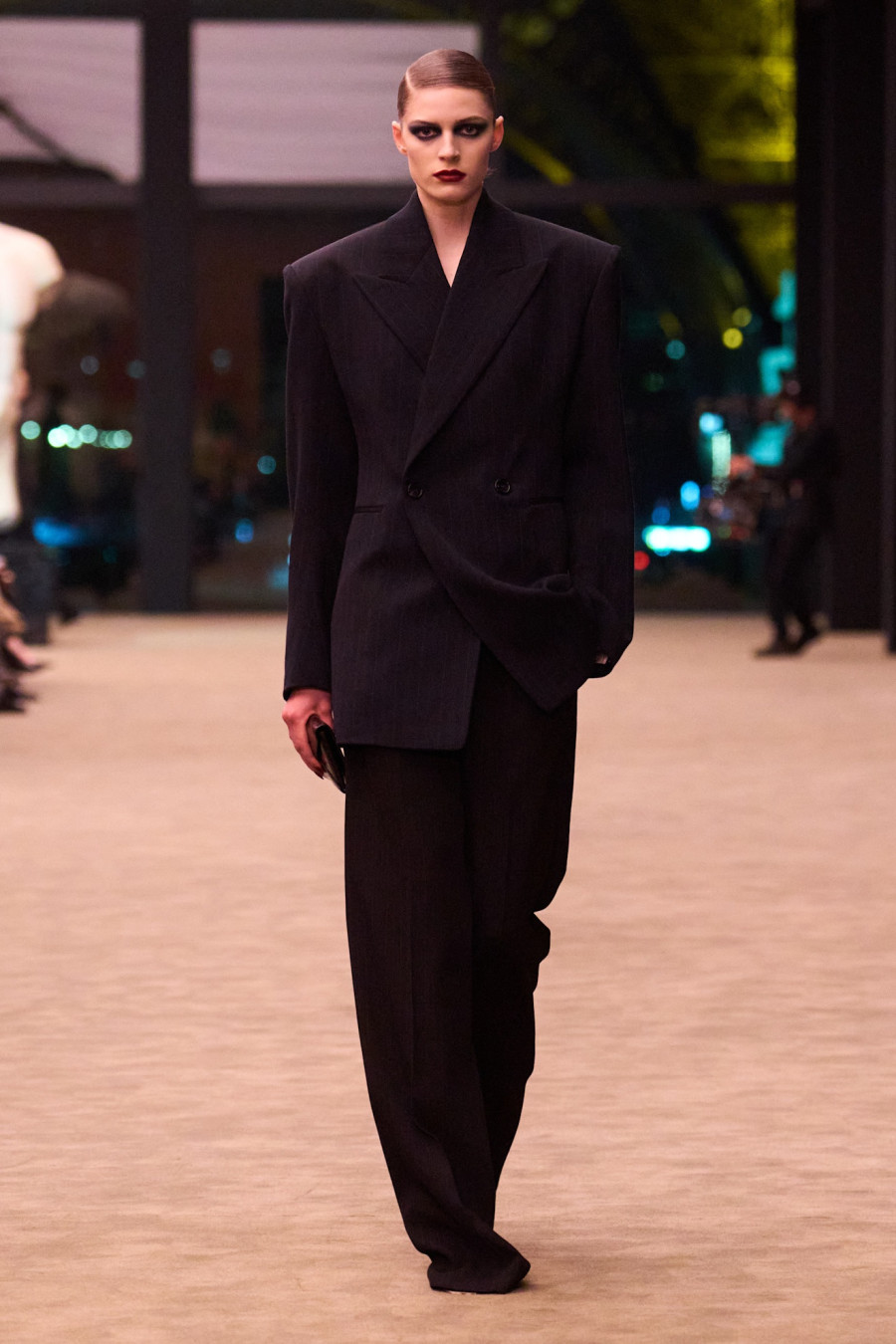 saint-laurent-f26-002-1.jpg