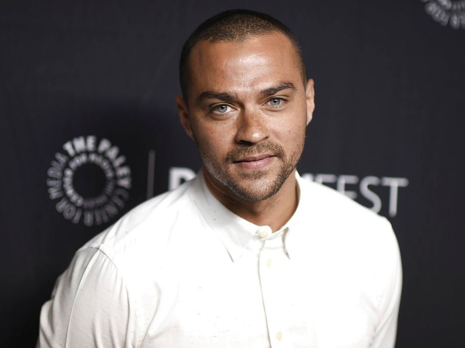Ο Jesse Williams του Grey’s Anatomy περιμένει το πρώτο του παιδί με την Alejandra Onieva