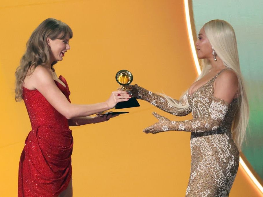 Grammys 2025: Η μεγάλη ήττα της Taylor Swift και το «Thank you Beyoncé» της τελετής στην 43χρονη