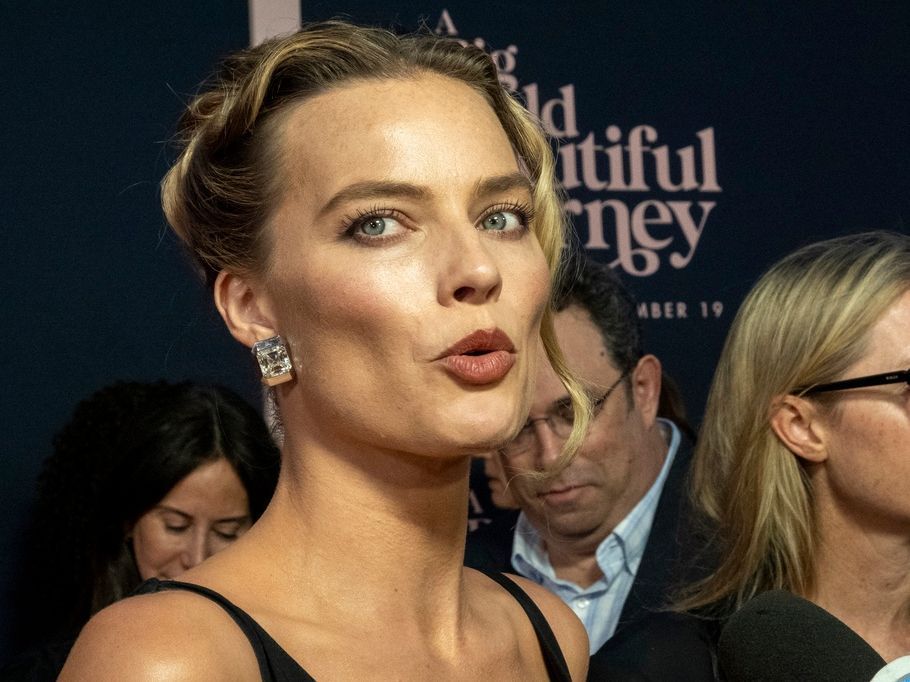 Προβλήματα στο prequel του Ocean’s Eleven: Η Margot Robbie «χάνει» κι άλλον σκηνοθέτη