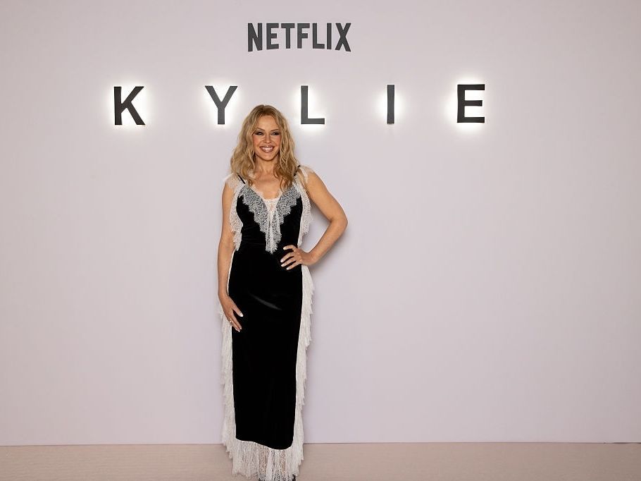 Η Kylie Minogue αποκάλυψε ότι διαγνώστηκε με καρκίνο για δεύτερη φορά: «Ευτυχώς, τα κατάφερα. Ξανά»