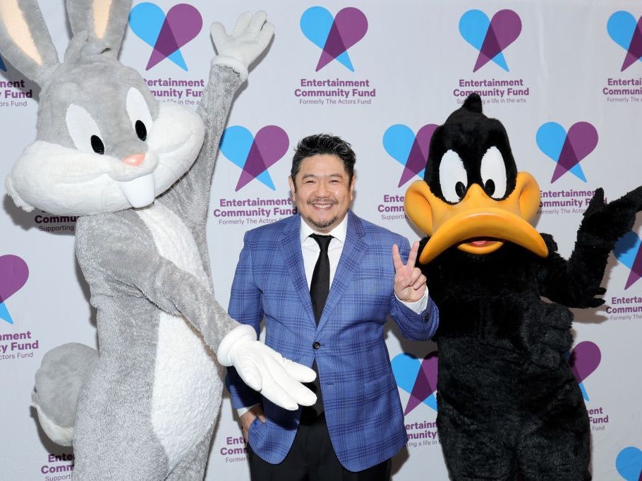 That's all, folks! Πέθανε στα 46 ο Eric Bauza, η φωνή του Bugs Bunny και άλλων αθάνατων ηρώων