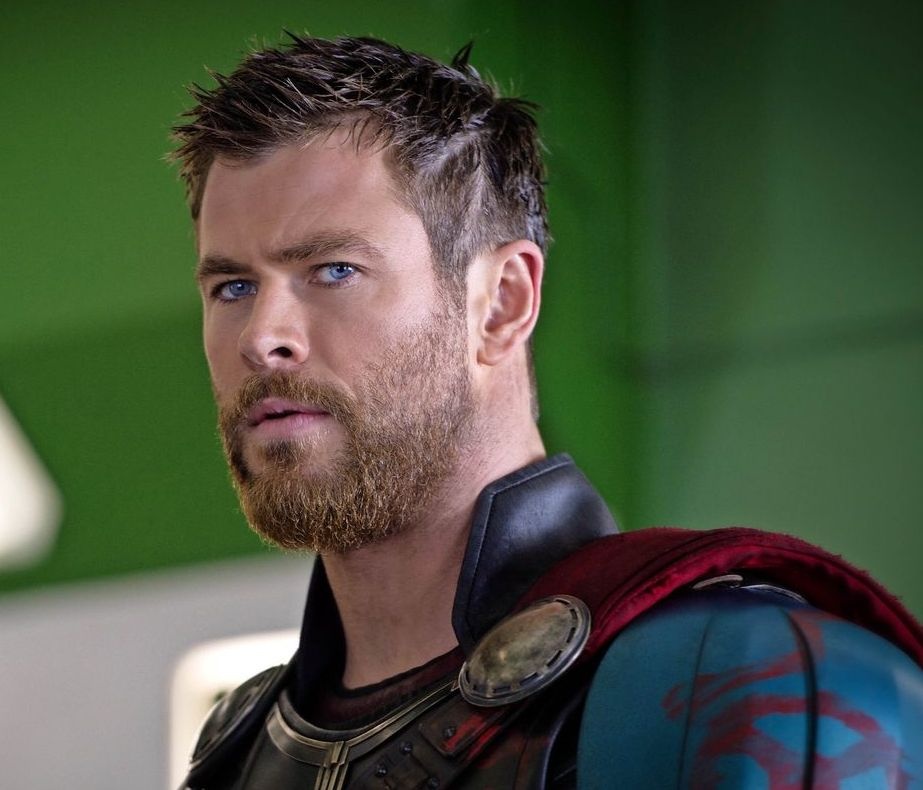 Ο Chris Hemsworth σου έδωσε έναν ακόμα λόγο για να δεις τη νέα ταινία Thor