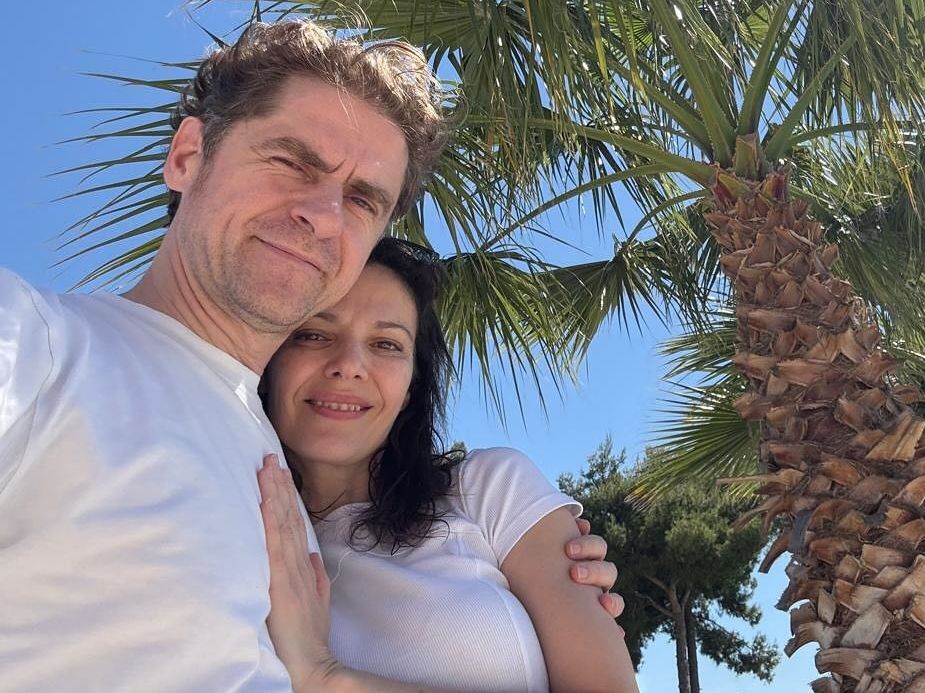 Λάλος - Λαμπροπούλου, όπως Ονούρ και Σεχραζάτ: Η πρεμιέρα της νέας σειράς και η σύμπτωση