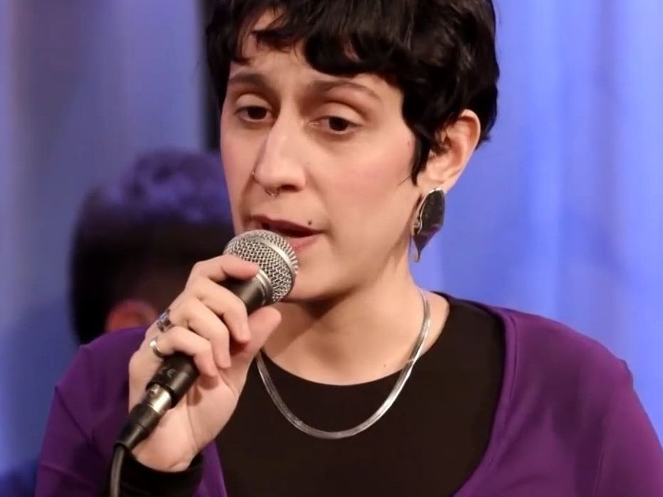 Αλλάζει τίτλο το viral τραγούδι της Μαριάννας Κατσιμίχα και του Δημήτρη Μπάκουλη αλλά η αγάπη μένει